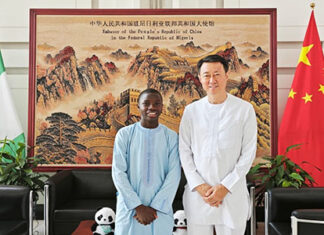 “He Captivated Us All With His Fluent Chinese” — China Awards Scholarship To Nigerian ‘Kano Boy’ Ibrahim